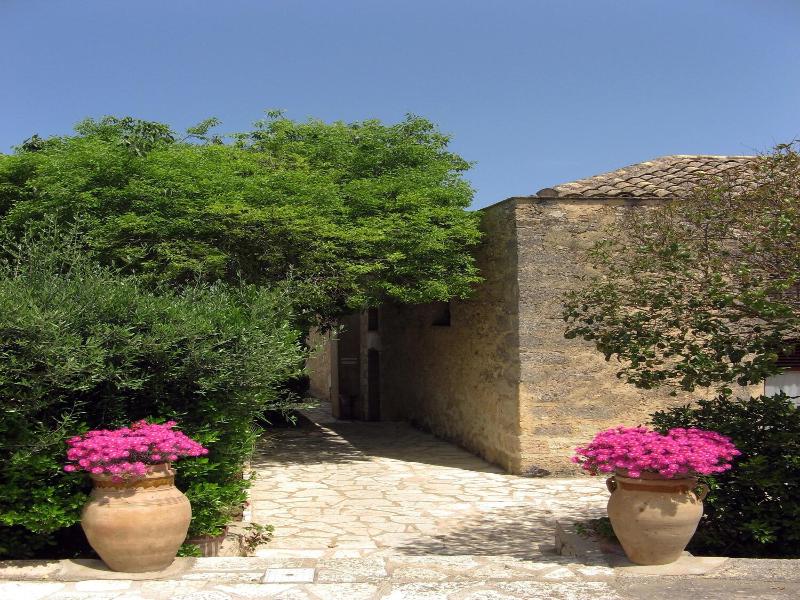 Hotel Baglio Santacroce image