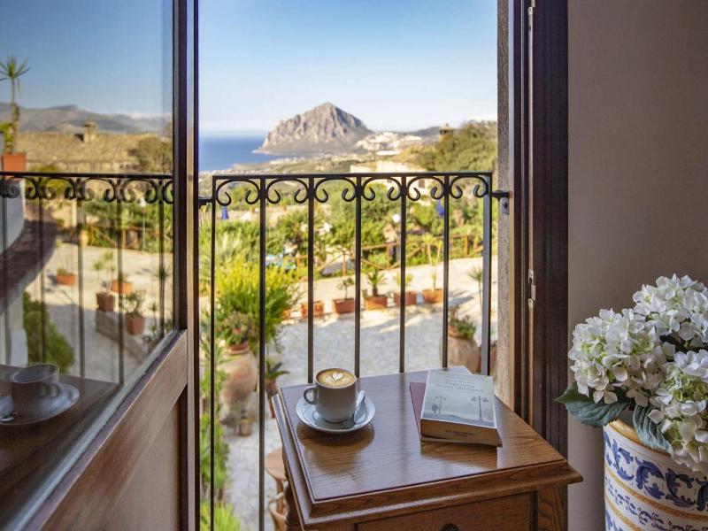 Hotel Baglio Santacroce image