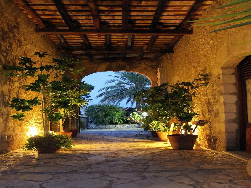 Hotel Baglio Santacroce image