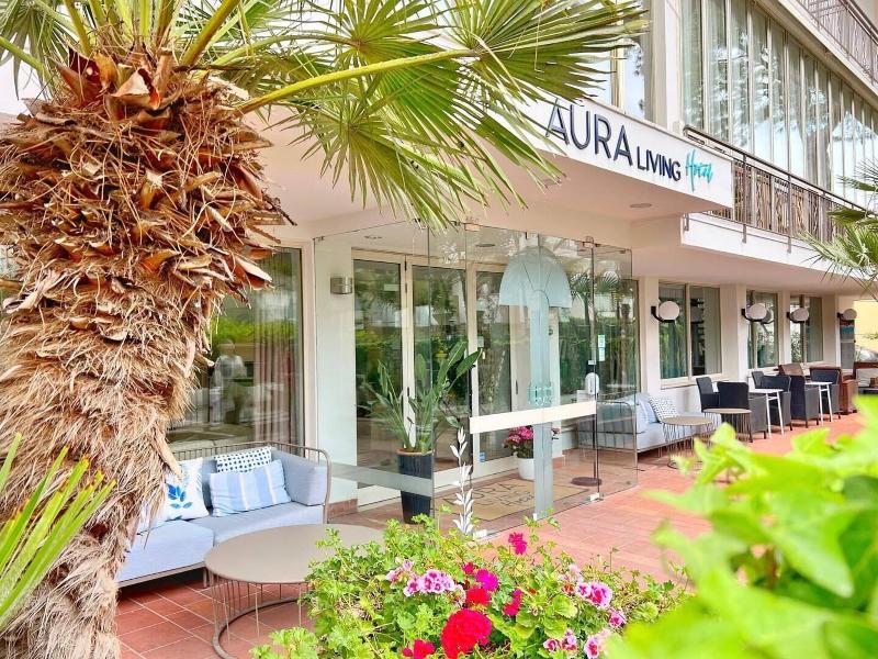 Aura Living Hotel image