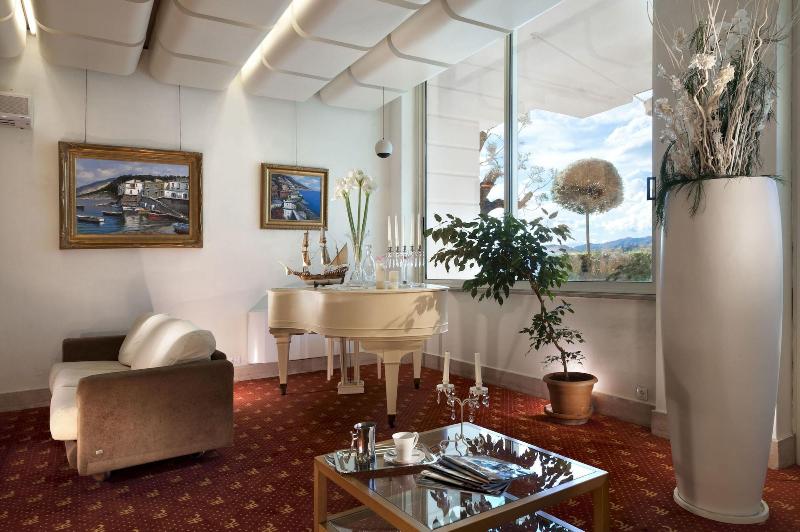 Europa Grand Hotel image