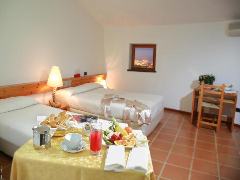 Hotel Pop image