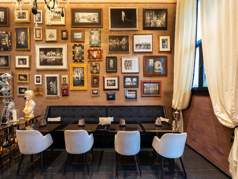 Vignette Collection The Venice Times Hotel By IHG image