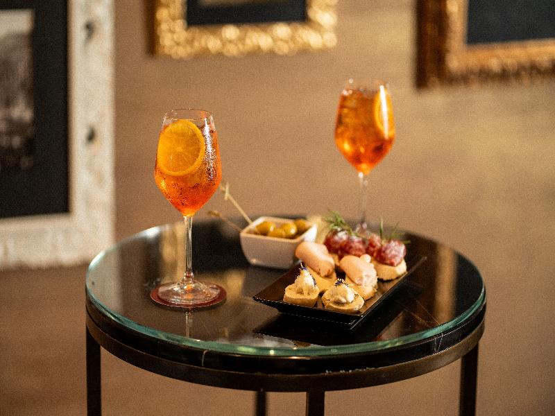 Vignette Collection The Venice Times Hotel By IHG image