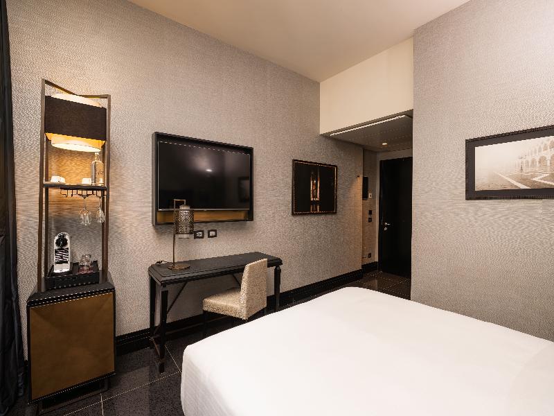 Vignette Collection The Venice Times Hotel By IHG image