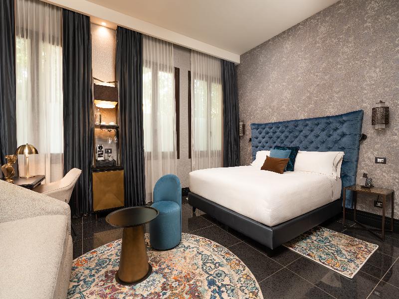 Vignette Collection The Venice Times Hotel By IHG image