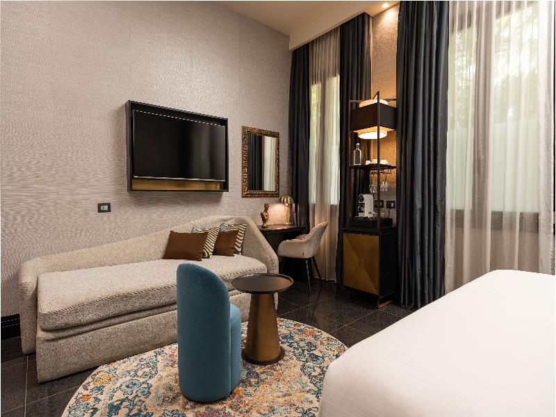Vignette Collection The Venice Times Hotel By IHG image