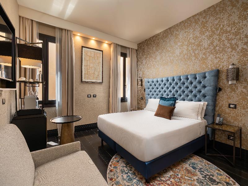 Vignette Collection The Venice Times Hotel By IHG image