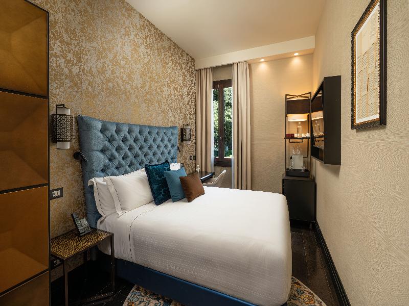 Vignette Collection The Venice Times Hotel By IHG image