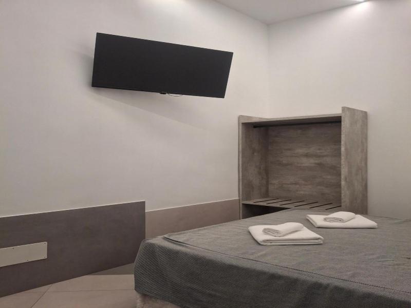 Hotel Viennese image