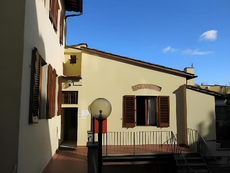 Archi Rossi Hostel image