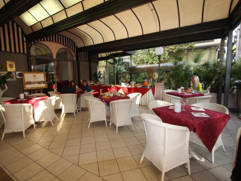 Hotel Vienna Ostenda image