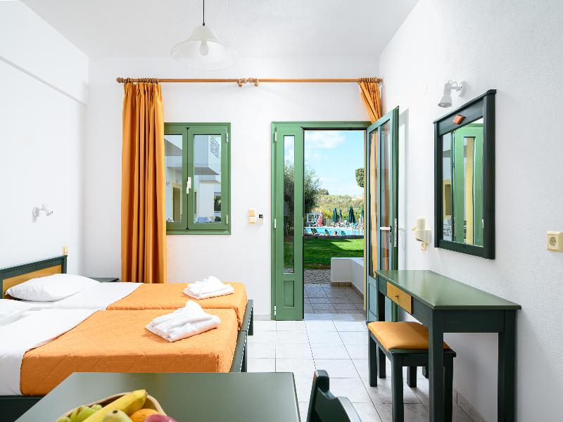 Nikolas Villas image