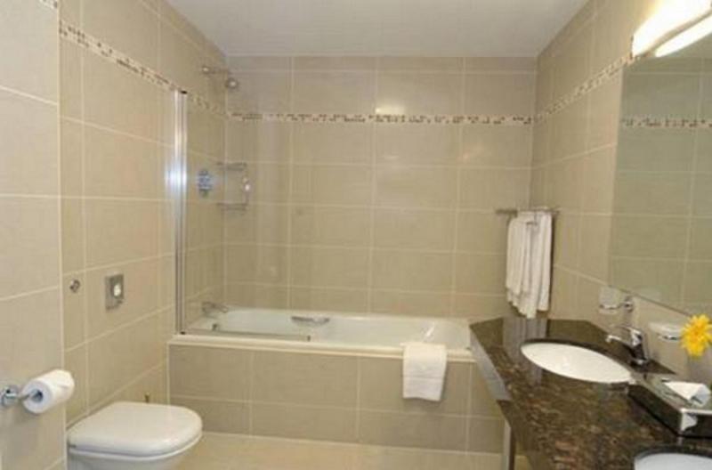 Parkview Hotel image