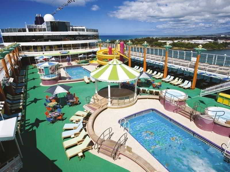 Norwegian Jade Cruise Ship