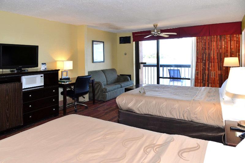 Quality Inn & Suites Gulf Breeze Bayside Pensacola image