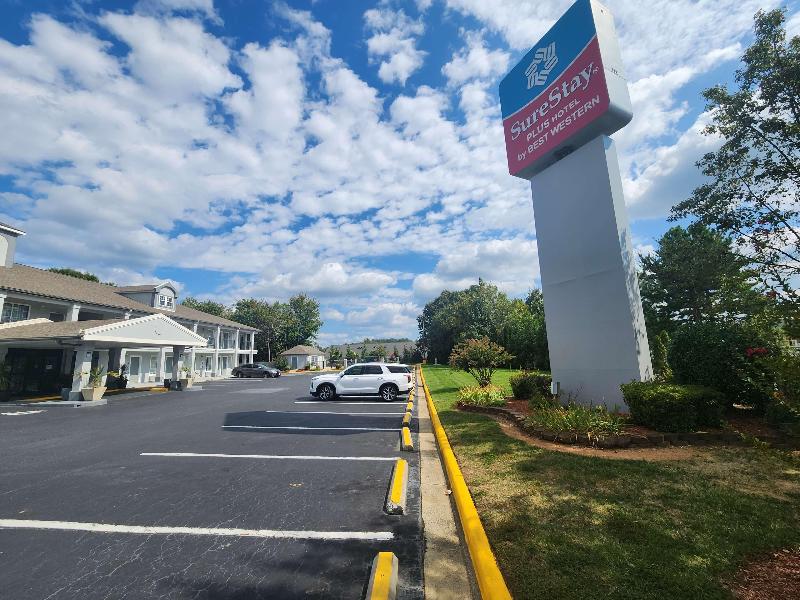 SureStay Plus Hotel by Best Western Asheboro image