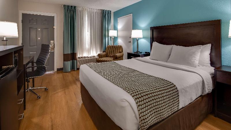 SureStay Plus Hotel by Best Western Asheboro image