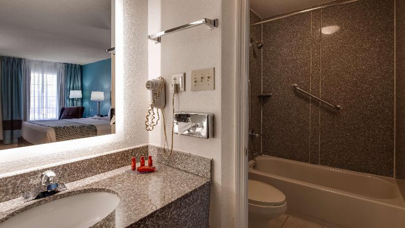 SureStay Plus Hotel by Best Western Asheboro image
