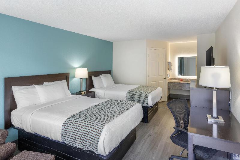 SureStay Plus Hotel by Best Western Asheboro image