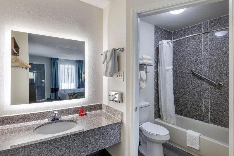 SureStay Plus Hotel by Best Western Asheboro image