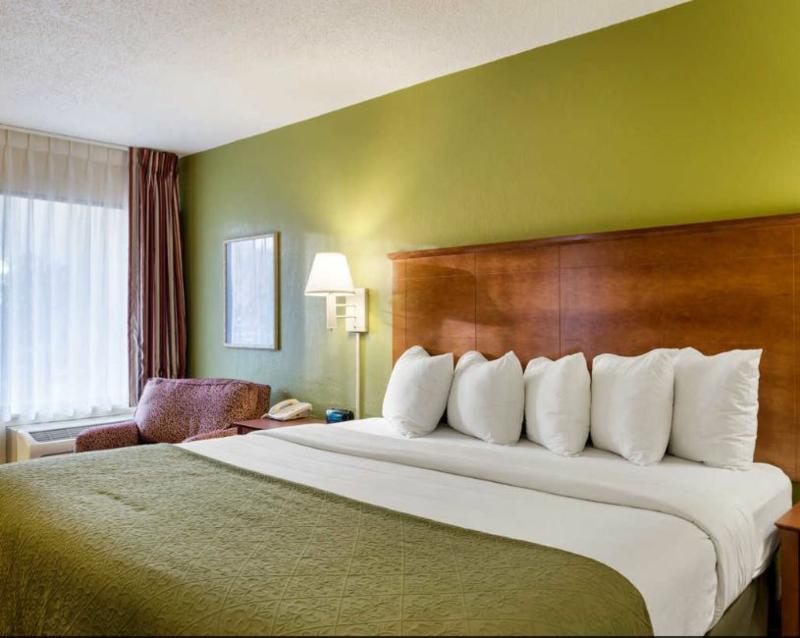 Quality Inn Blytheville I-55 image