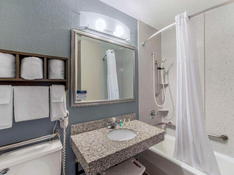 Quality Inn Cookeville image