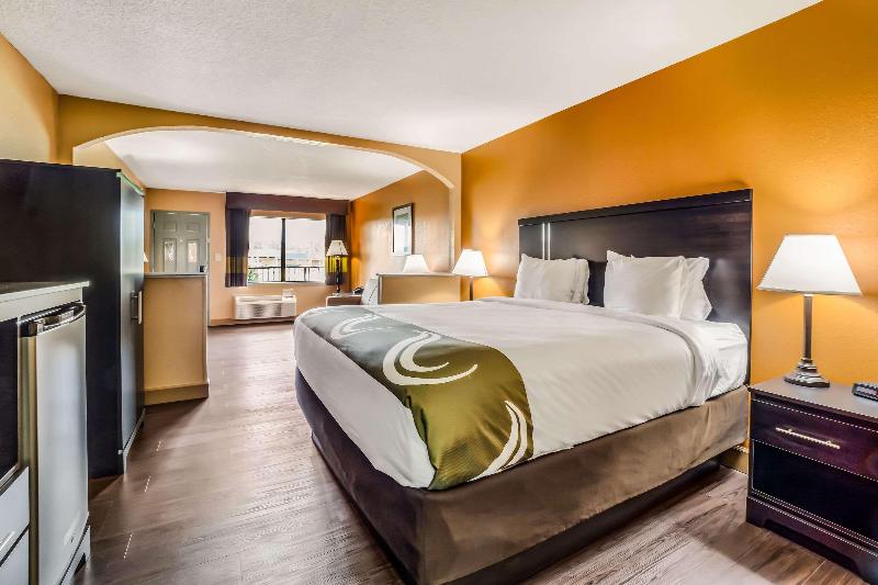 Quality Inn  & Suites Corinth West image