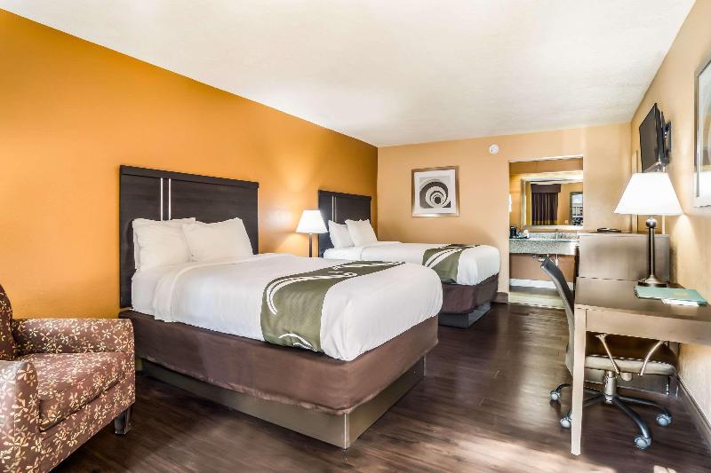 Quality Inn  & Suites Corinth West image