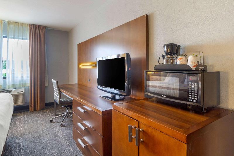 Quality Inn Danville Southside image