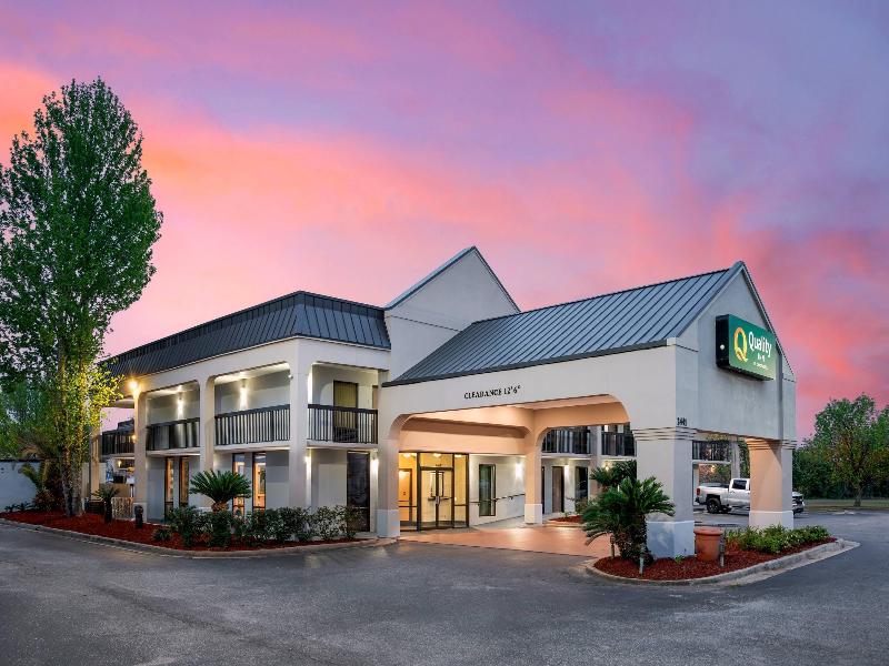 Quality Inn image