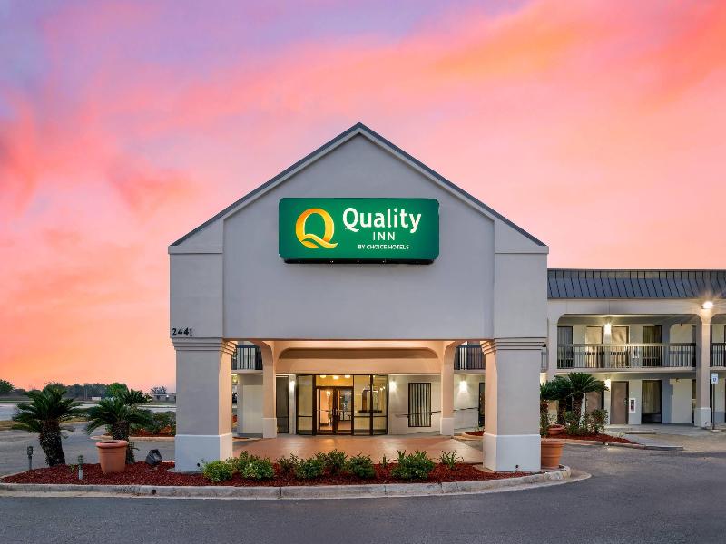 Quality Inn image