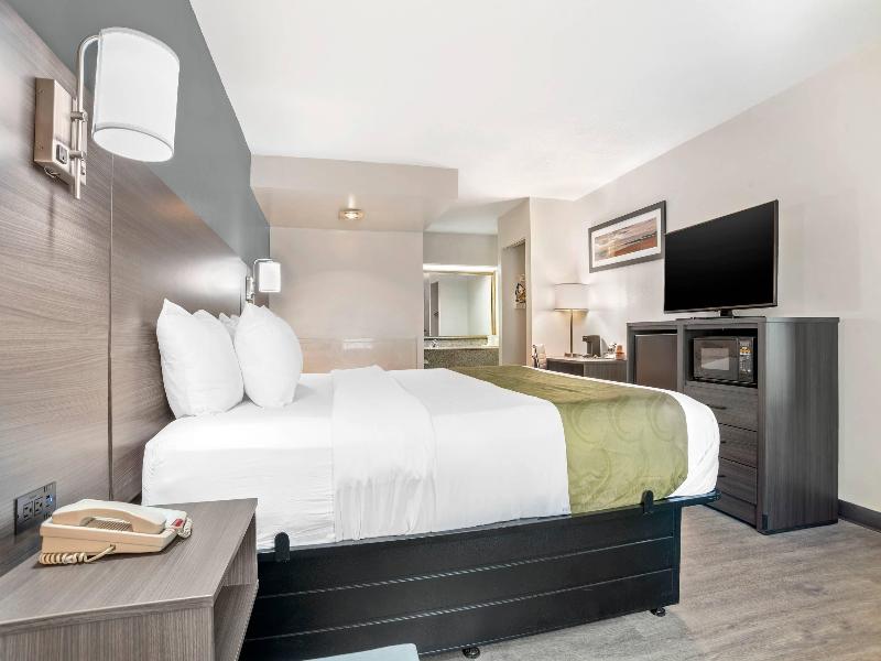Quality Inn image