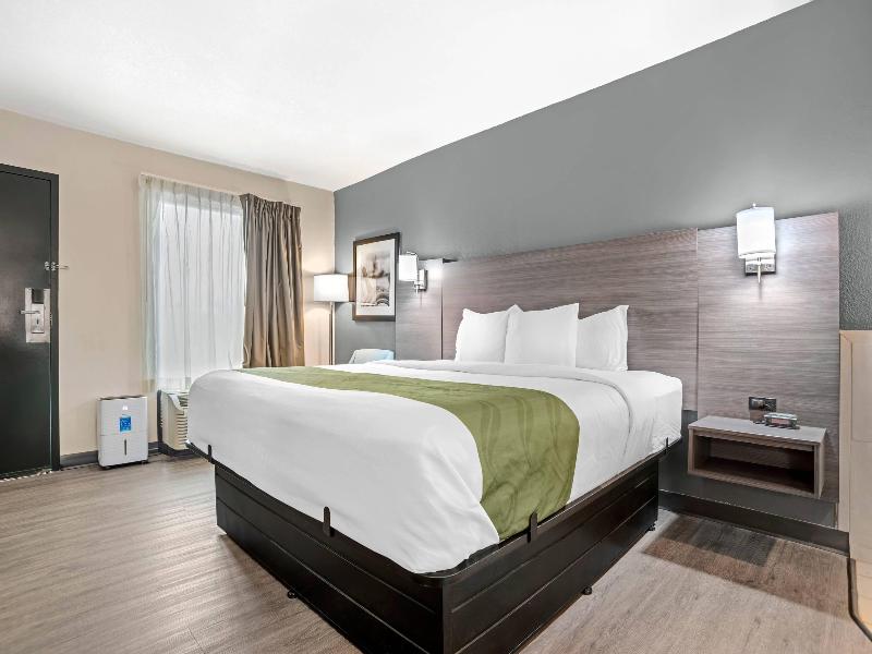 Quality Inn image