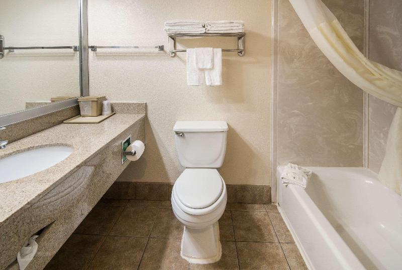 Quality Inn & Suites - Granbury image