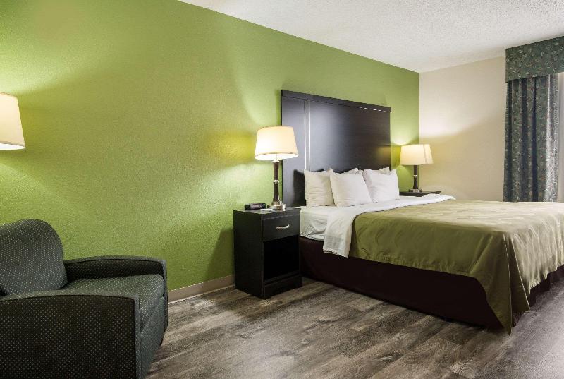 Quality Inn & Suites - Granbury image