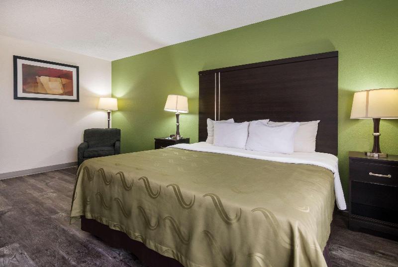 Quality Inn & Suites - Granbury image