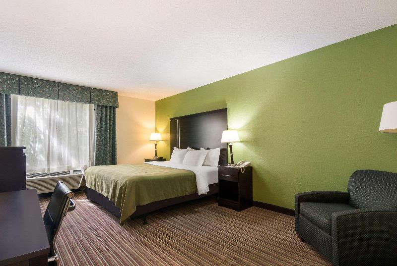 Quality Inn & Suites - Granbury image