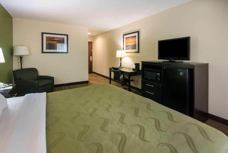 Quality Inn & Suites - Granbury image