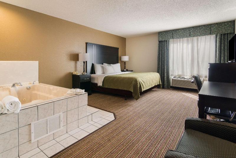 Quality Inn & Suites - Granbury image