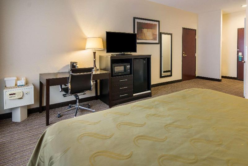 Quality Inn & Suites - Granbury image