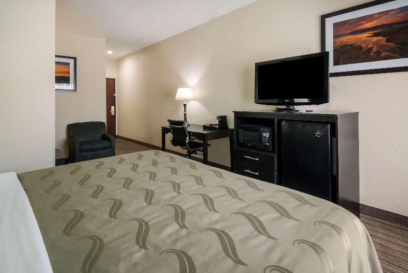 Quality Inn & Suites - Granbury image