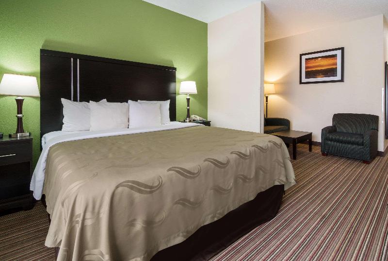 Quality Inn & Suites - Granbury image