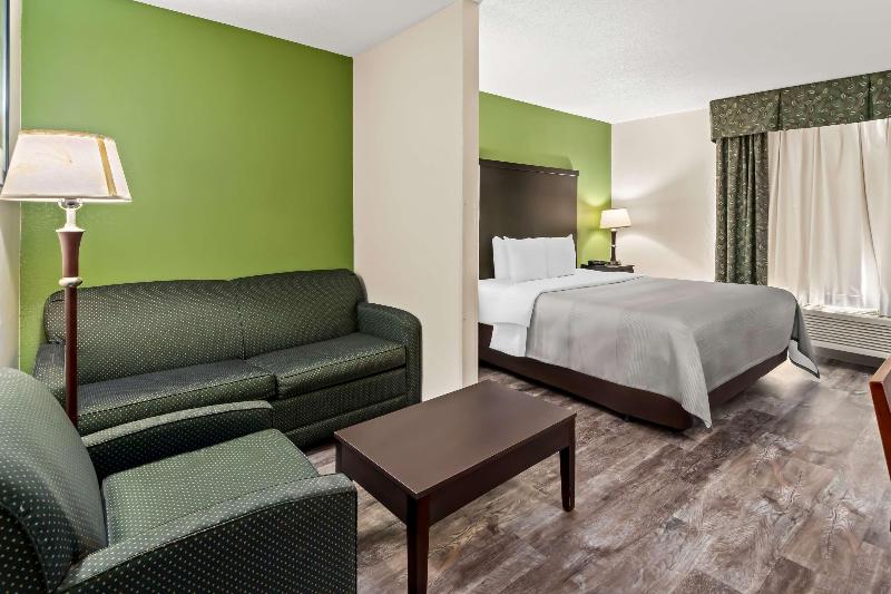 Quality Inn & Suites - Granbury image