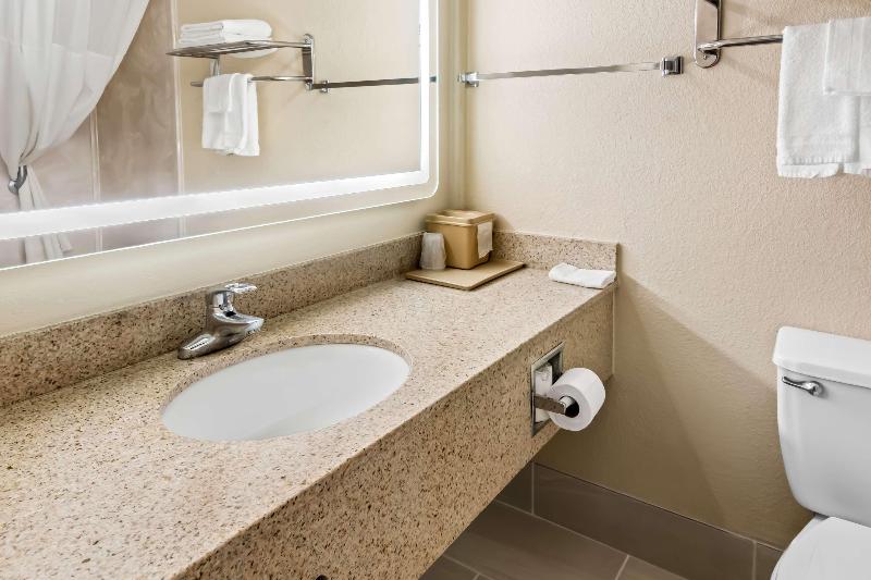 Quality Inn & Suites - Granbury image
