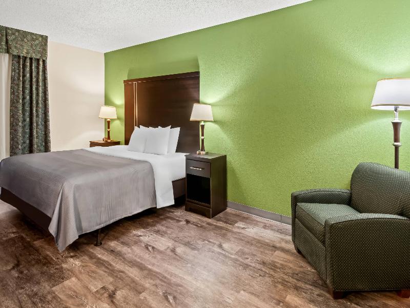 Quality Inn & Suites - Granbury image