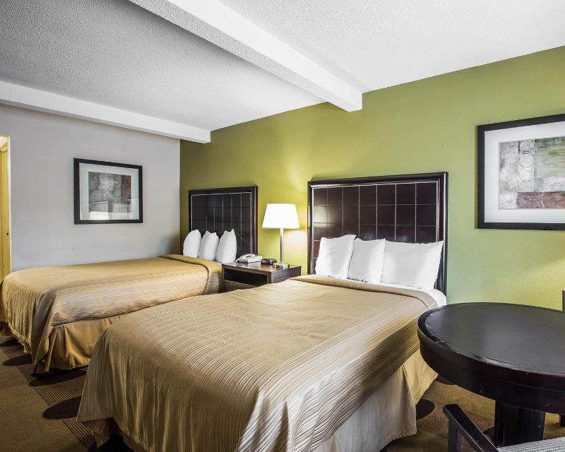 Quality Inn Greenwood Hwy 25 image