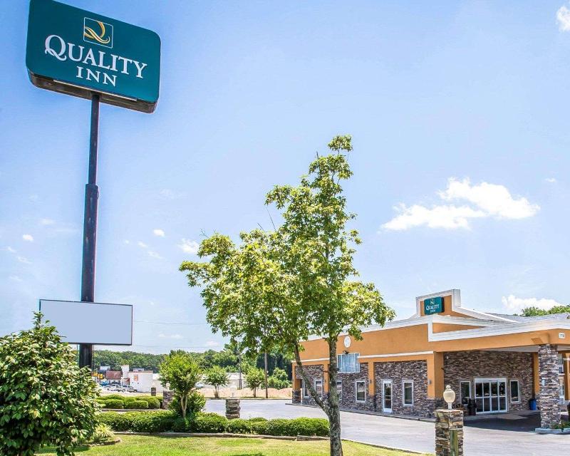 Quality Inn Greenwood Hwy 25 image