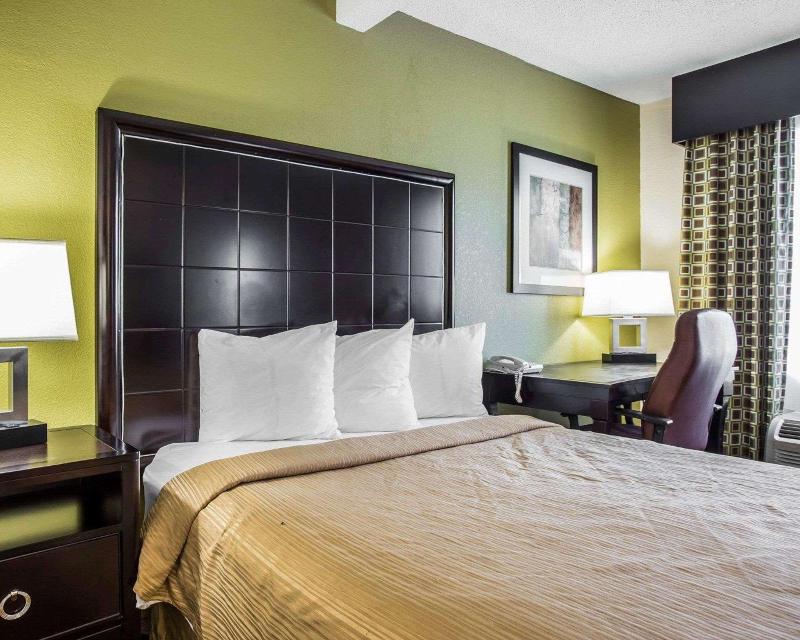 Quality Inn Greenwood Hwy 25 image
