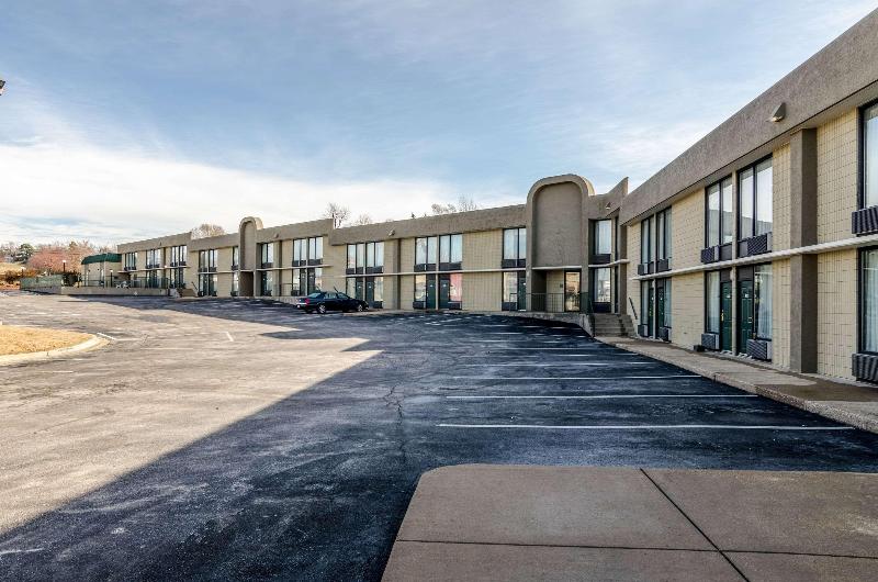 Quality Inn Harrison North image